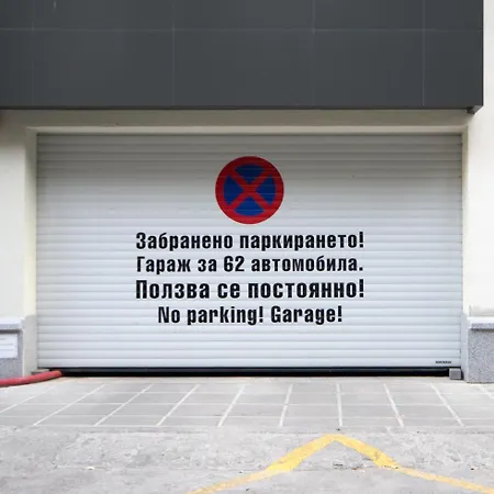 Triumph شقة فارنا