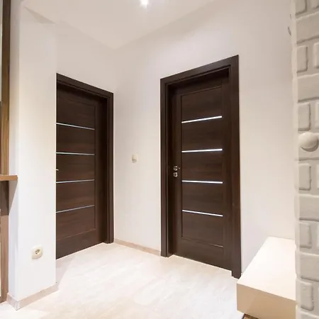 Apartament Triumph Warna